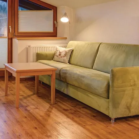 Appartement Awesome In St. Anton W/ 3 Bedrooms